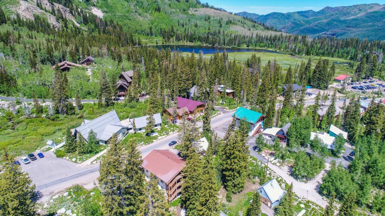 Powder Hound 1 Bedroom Brighton Chalet Esterno foto