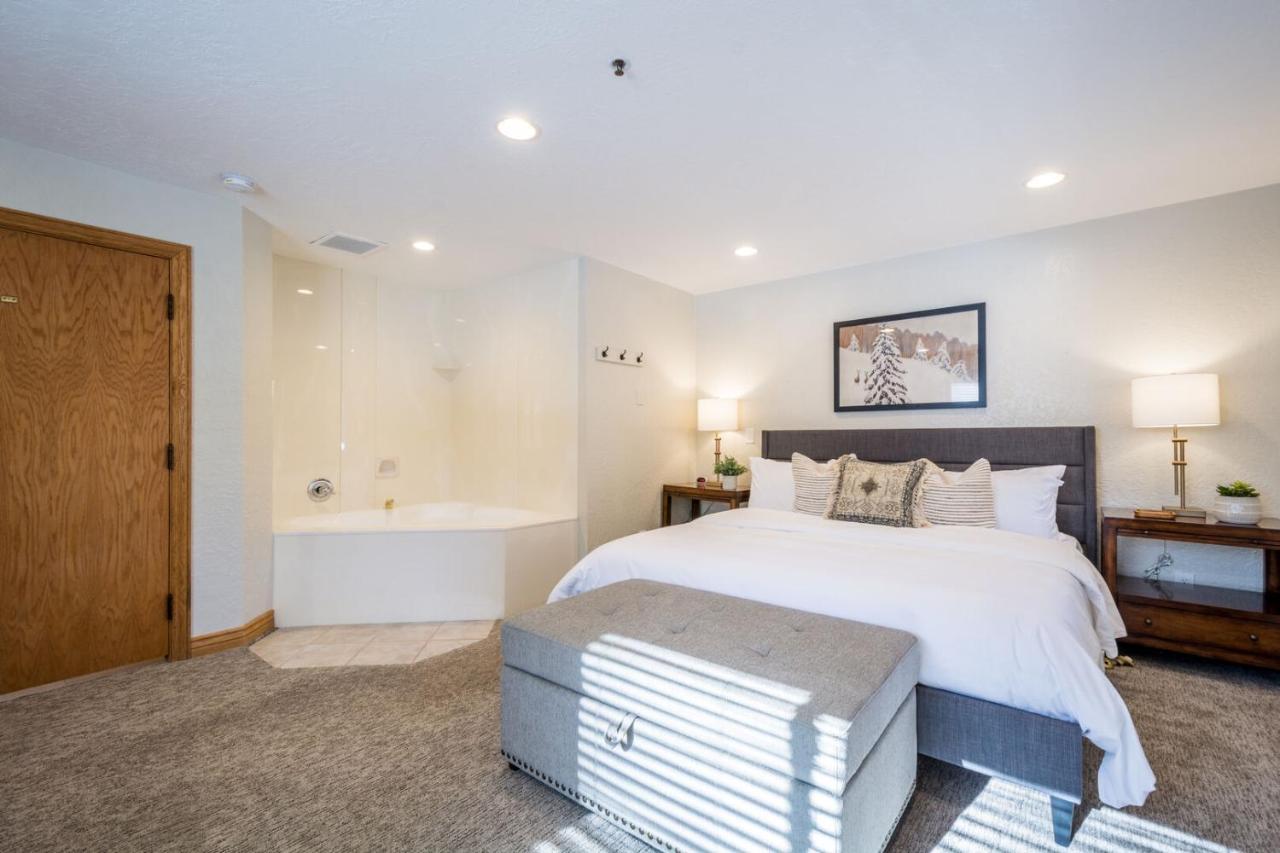 Powder Hound 1 Bedroom Brighton Chalet Esterno foto