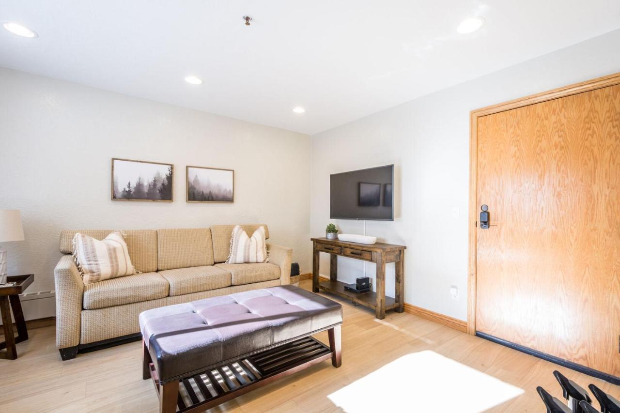 Powder Hound 1 Bedroom Brighton Chalet Esterno foto